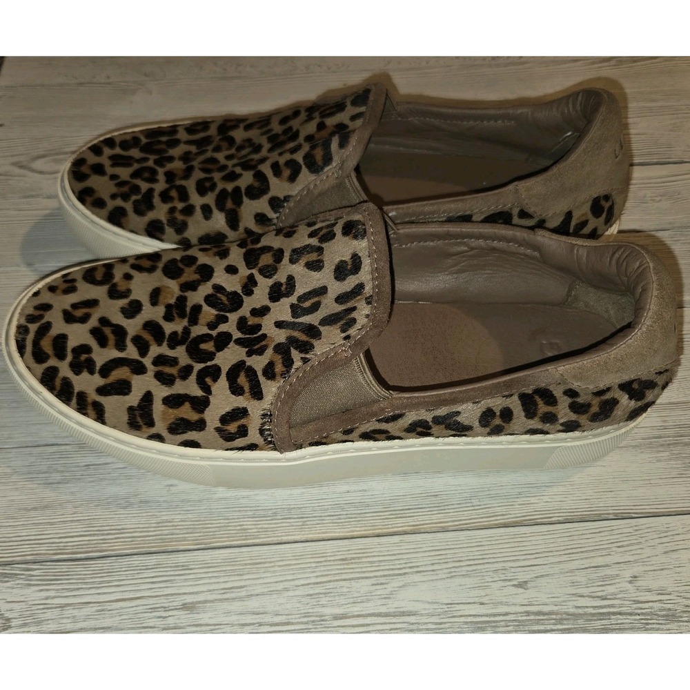 UGG Jass Slip-On Sneakers Exotic Calf Hair Upper Leopard Print Womens Size US  8